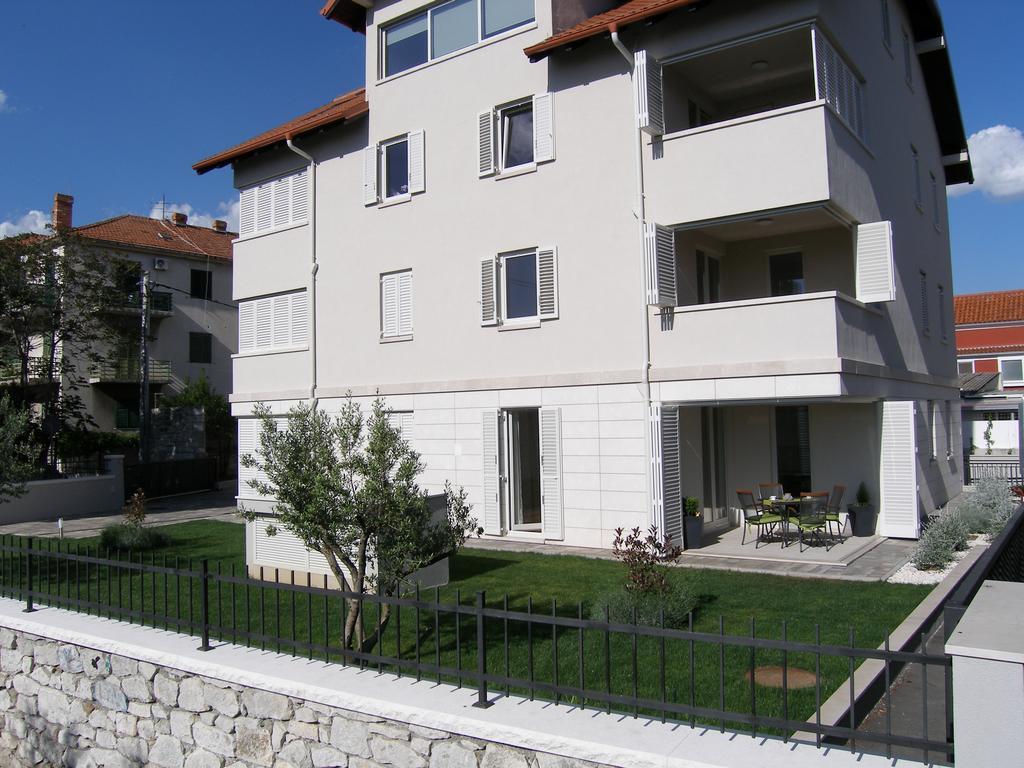 Momentum Apartment Split Exterior foto